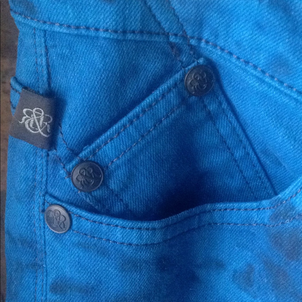 ROCK & REPUBLIC JEANS NWOT